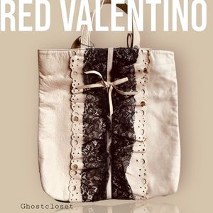 🎉HOST PICK 🎉Never worn red Valentino leather and lace tote.